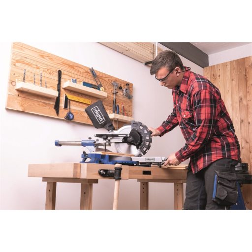 Scheppach HM 254 gérvágó fűrész húzófunkcióval és lézerrel