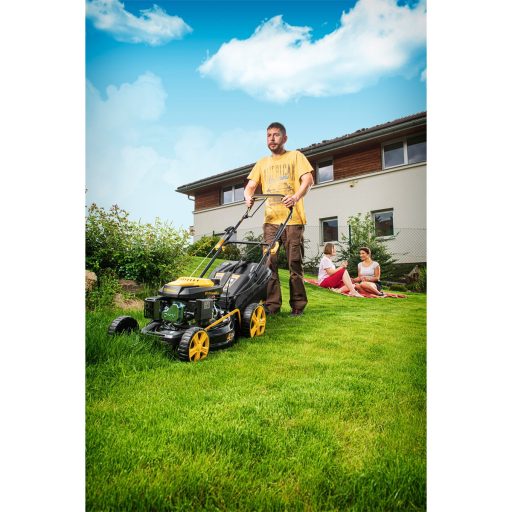 Riwall PRO RPM 4735 önjáró benzinmotoros multifunkciós fűnyíró 4 az 1-ben