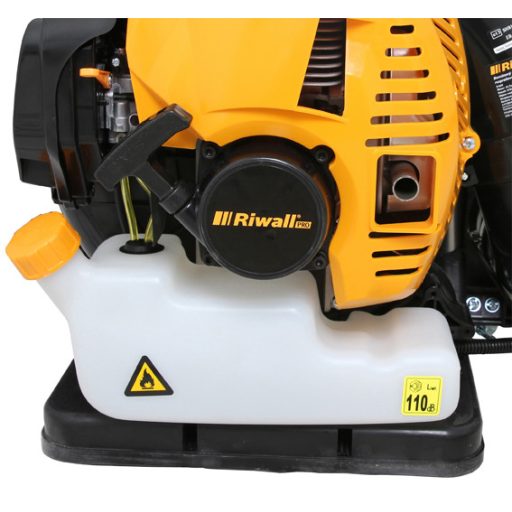 Riwall PRO RPSD 52 benzinmotoros háti permetező 14 l