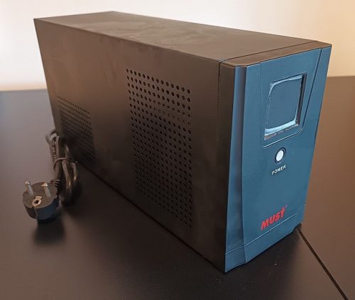 W1000VA 1kVA tiszta szinuszos tower LCD UPS szünetmentes tápegység